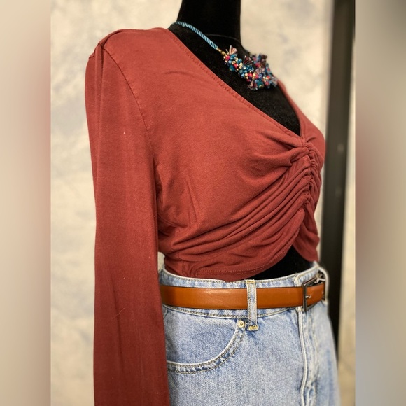Burgandy Long Sleeve V-Neck Blouse size L - Picture 5 of 9